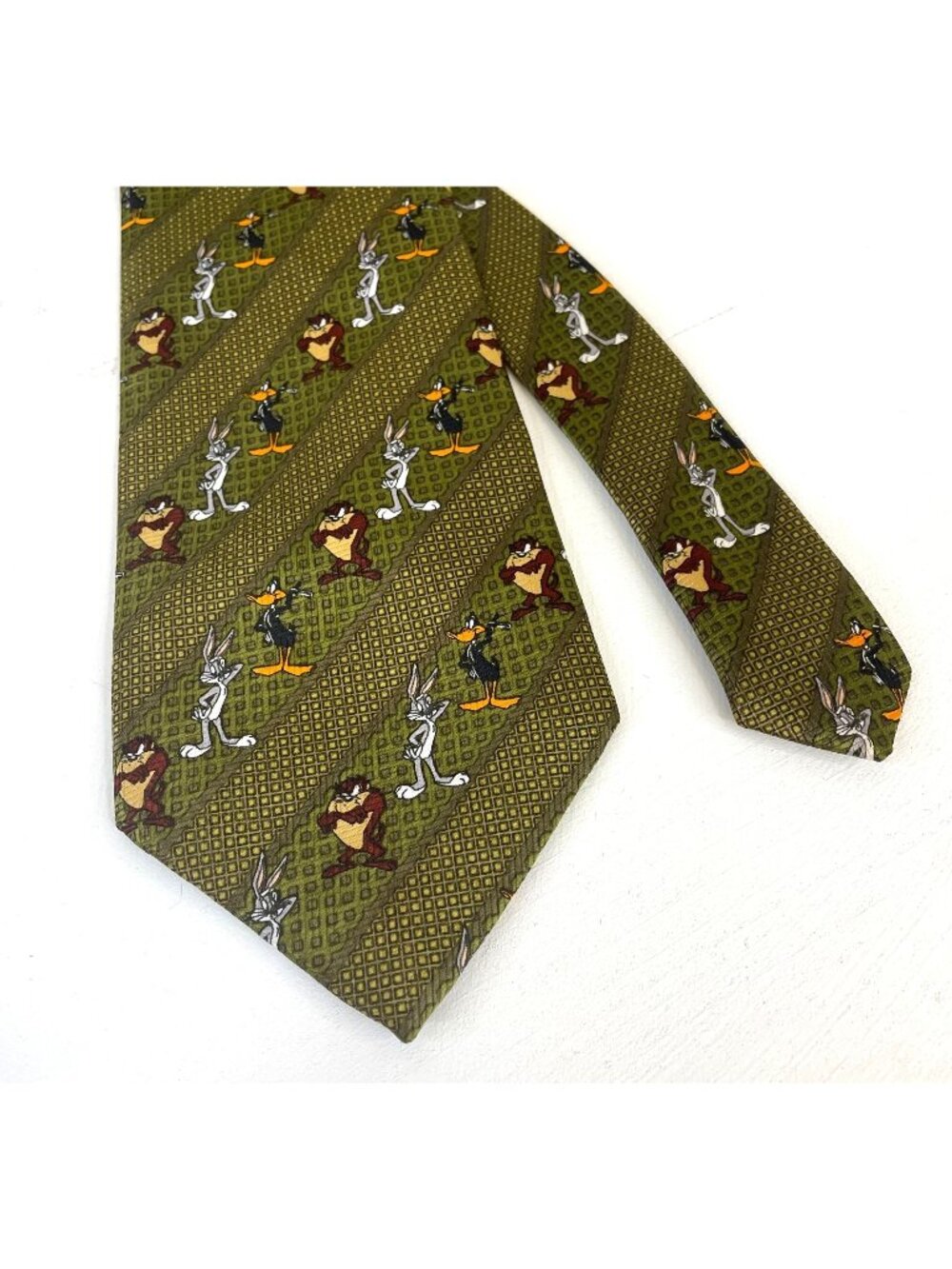 Looney Tunes Vintage Necktie Mens Bugs Daffy‎ Taz Olive Green Striped Funny